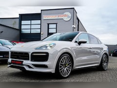 Porsche Cayenne Coupé - 3.0 E-Hybrid | Techart | BTW | Sport uitlaat | Dealer onderhouden | Panorama | Head up | A