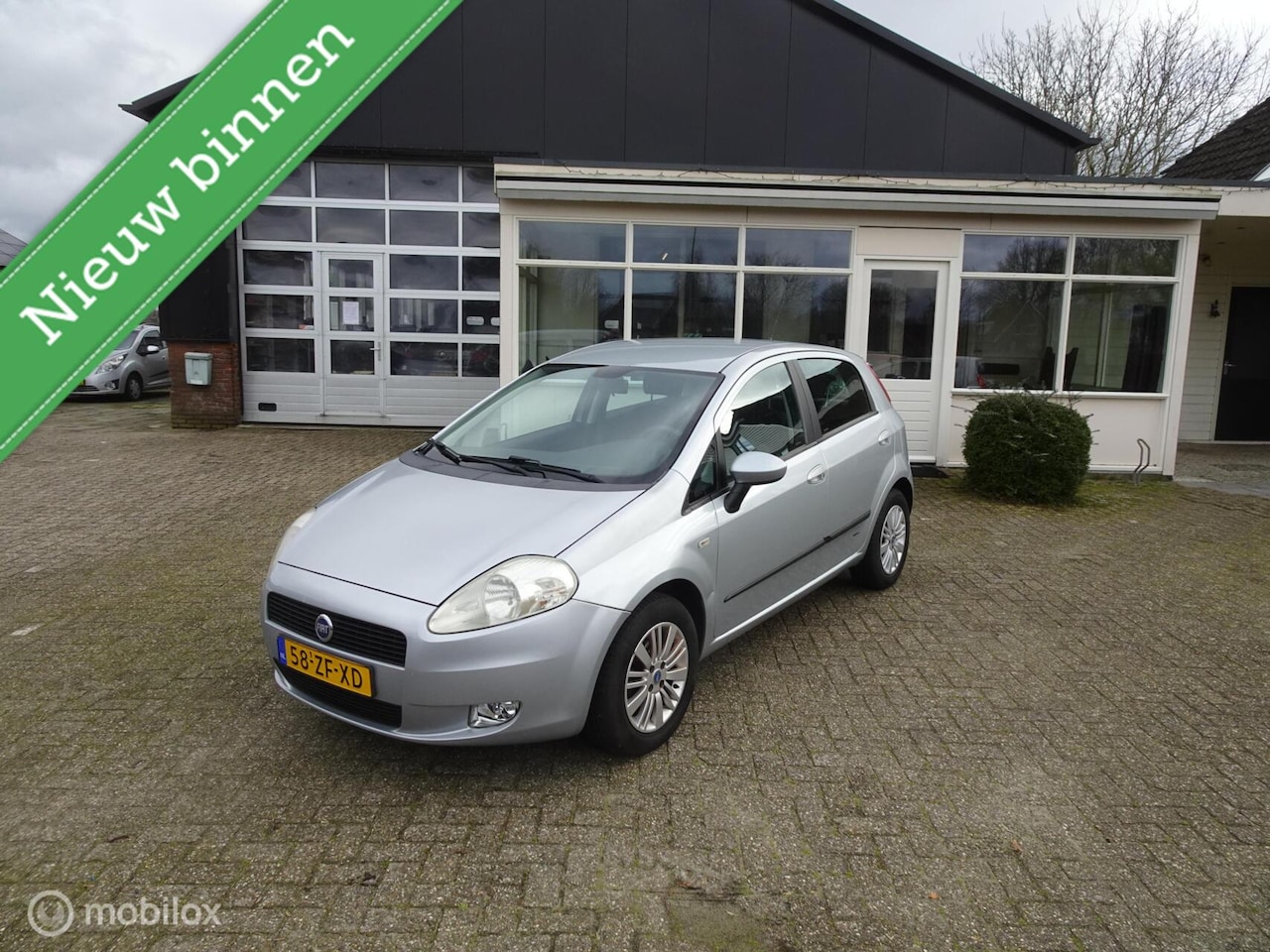 Fiat Grande Punto - 1.4 Active 1.4 Active - AutoWereld.nl