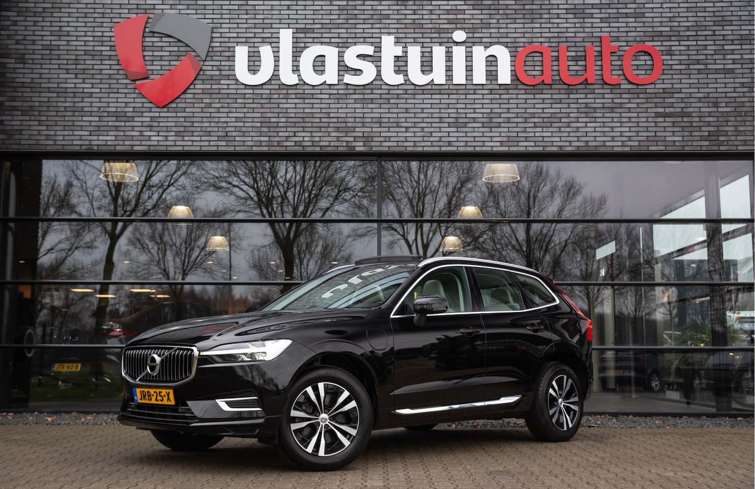 Volvo XC60 - 2.0 Recharge T6 AWD Inscription 2.0 Recharge T6 AWD Inscription , Panoramadak, Stuurverwarming, Achteruitrijcamera, Draadl - AutoWereld.nl