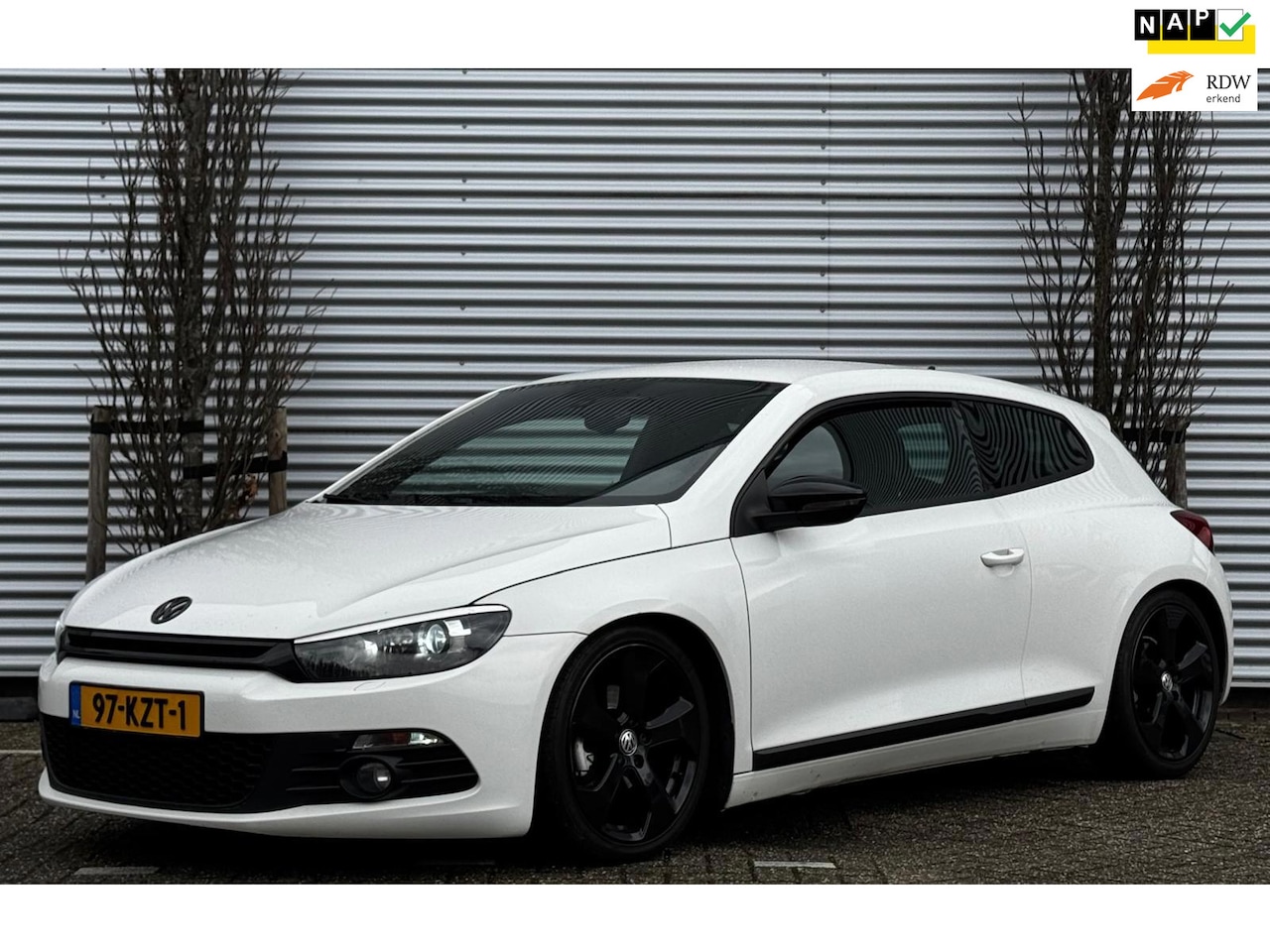 Volkswagen Scirocco - 1.4 TSI Highline NAVI / XENON / APK - AutoWereld.nl