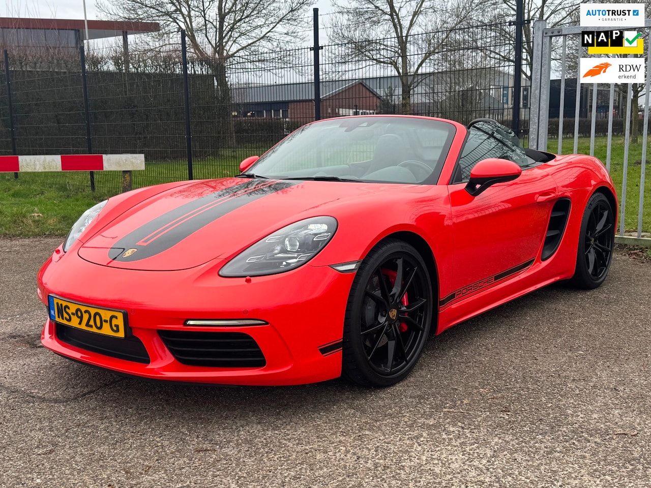 Porsche 718 Boxster S - 2.5 350PK PDK Lava Orange Sportchrono PDLS 20Inch - AutoWereld.nl