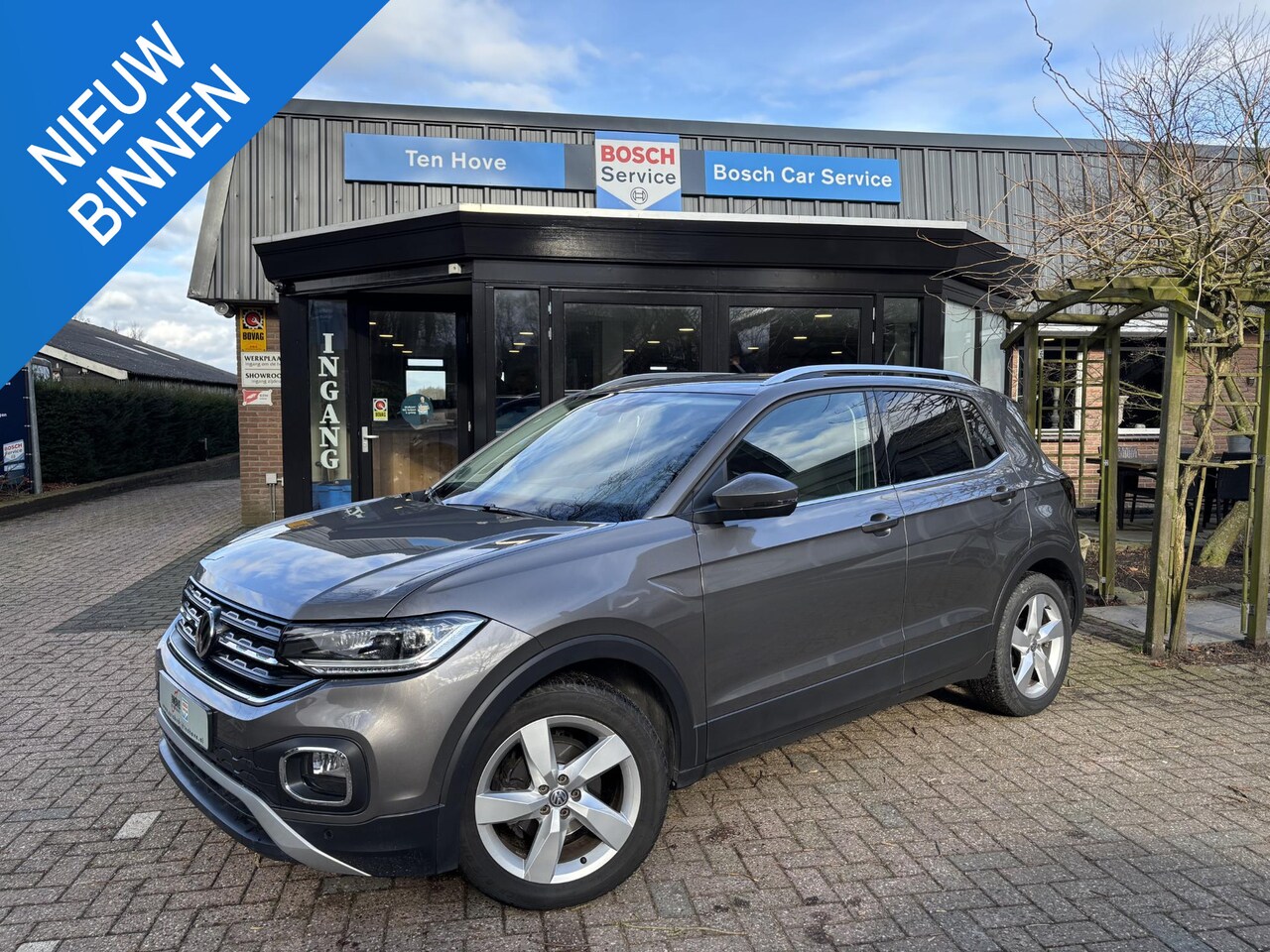 Volkswagen T-Cross - 1.0 TSI DSG Style acc navi Camera Trekhaak - AutoWereld.nl