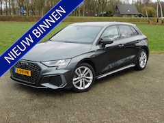 Audi A3 Sportback - 35 TFSI S edition, Keyless, ACC, Trekhaak, Camera