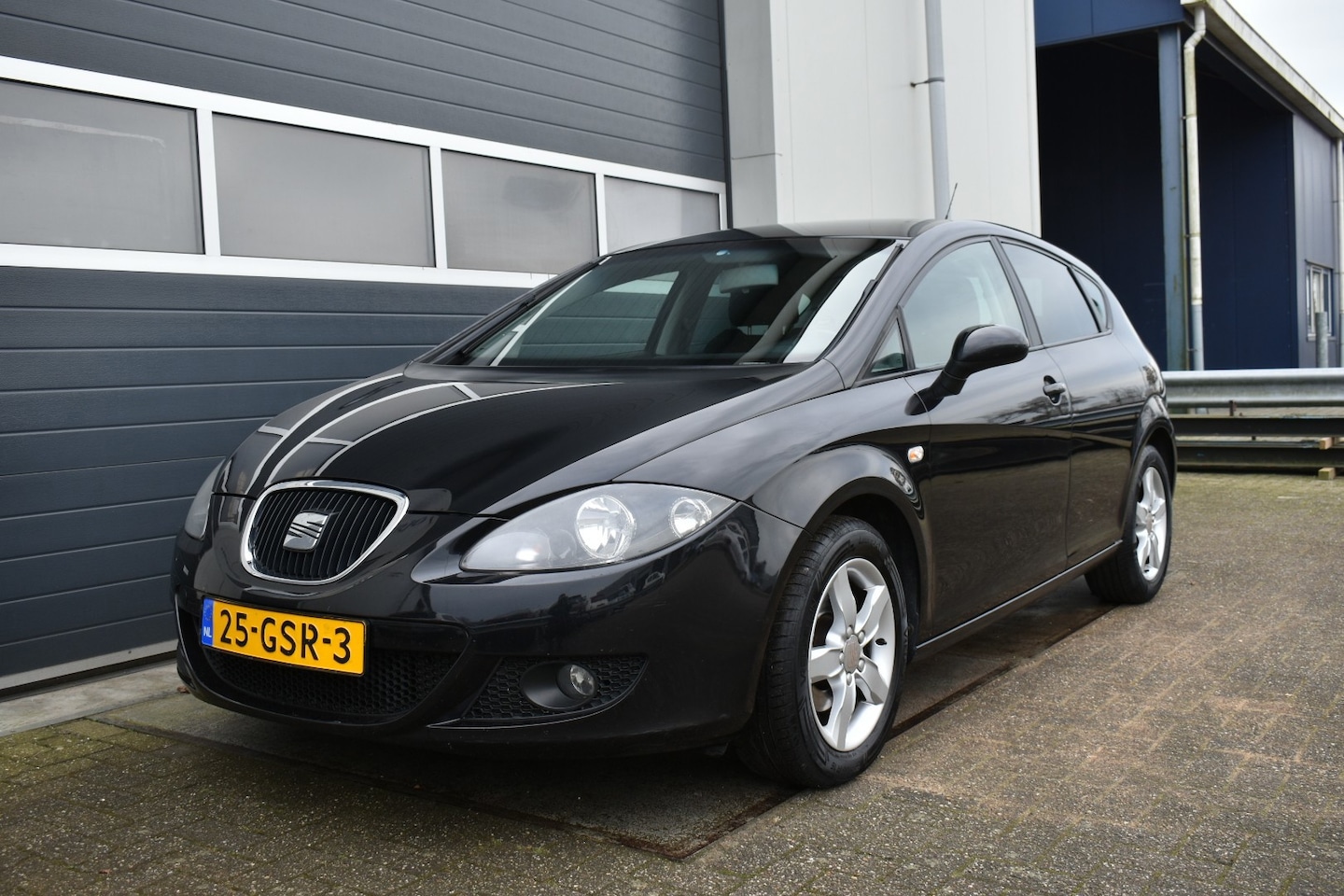 SEAT Leon - 1.9 TDI Ecomotive 25 Edition I 1.9 TDI Ecomotive 25 Edition I - AutoWereld.nl