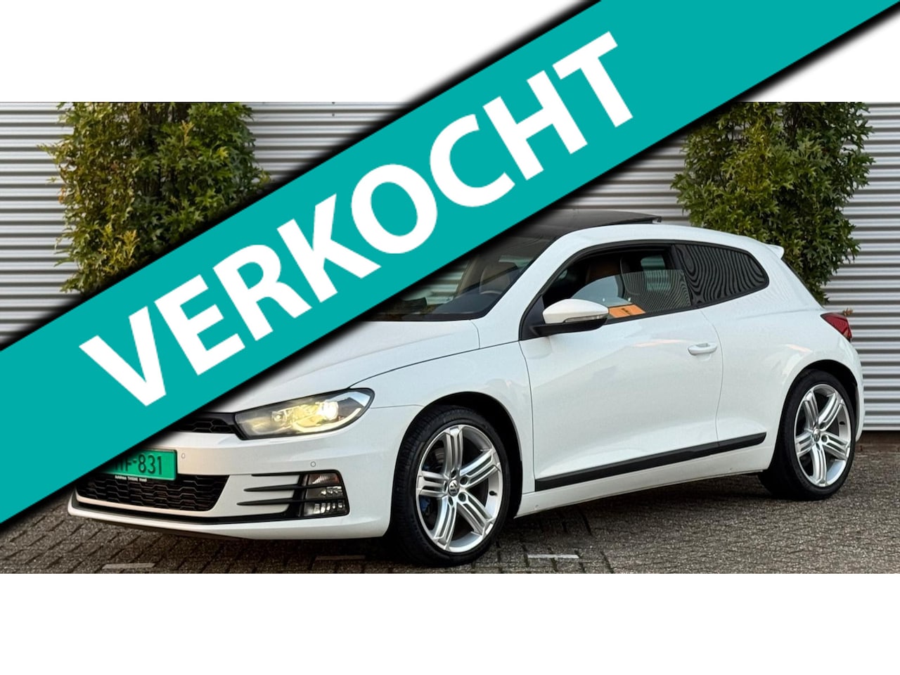Volkswagen Scirocco - Automaat / Panodak / LEDER / Xenon - AutoWereld.nl