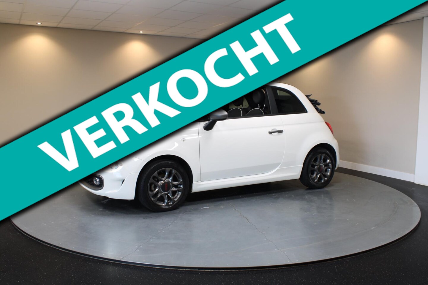 Fiat 500 C - 1.0 Hybrid Sport *Carplay* 39.000Km! 500s|Cruise|PDC - AutoWereld.nl