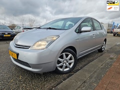 Toyota Prius - 1.5 VVT-i GARANTIE