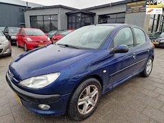 Peugeot 206 - 1.4 Gentry