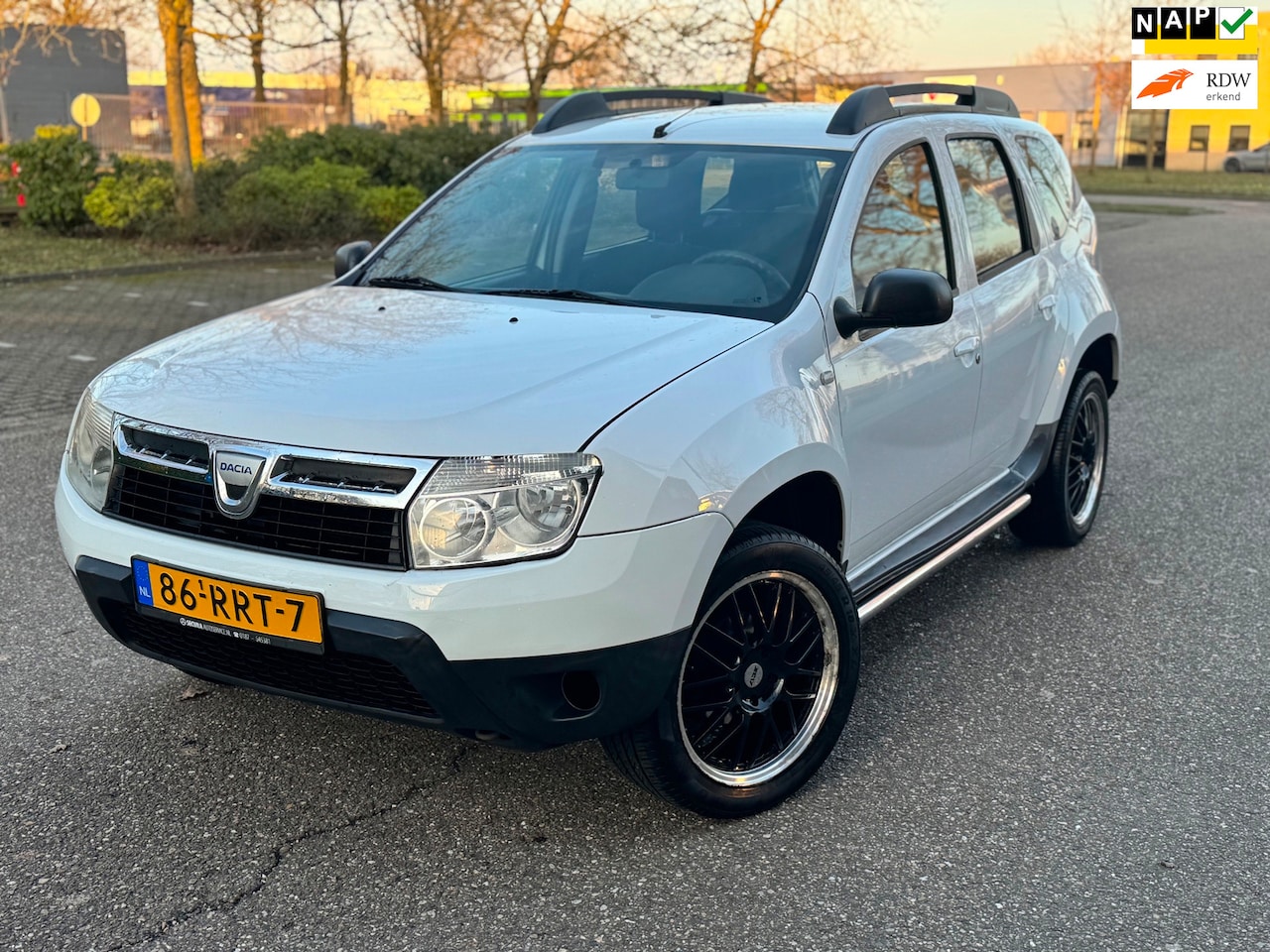 Dacia Duster - 1.6 Lauréate 2wd 1.6 Lauréate 2wd - AutoWereld.nl