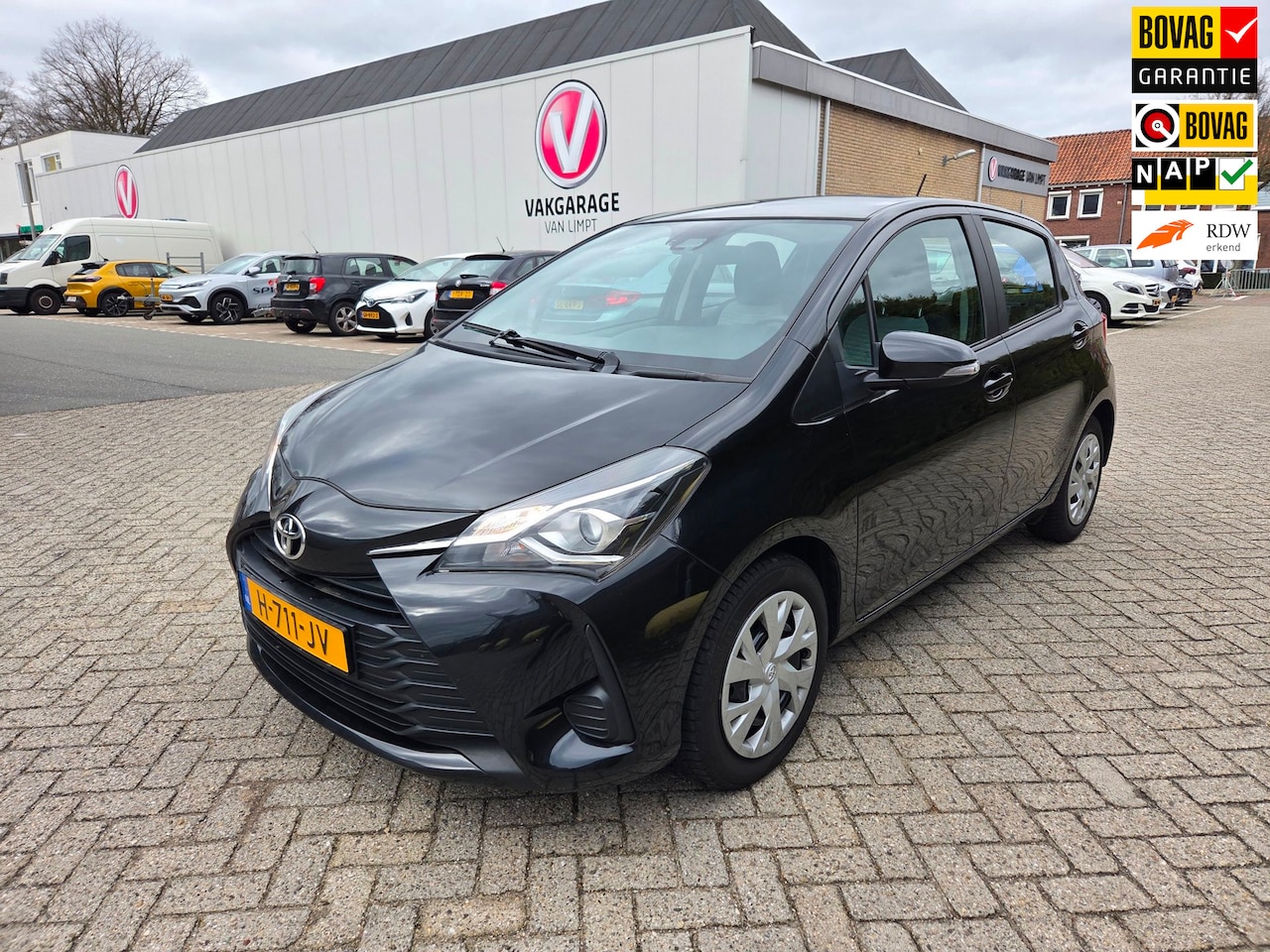 Toyota Yaris - 1.5 VVT-i Active 1.5 VVT-i Active - AutoWereld.nl