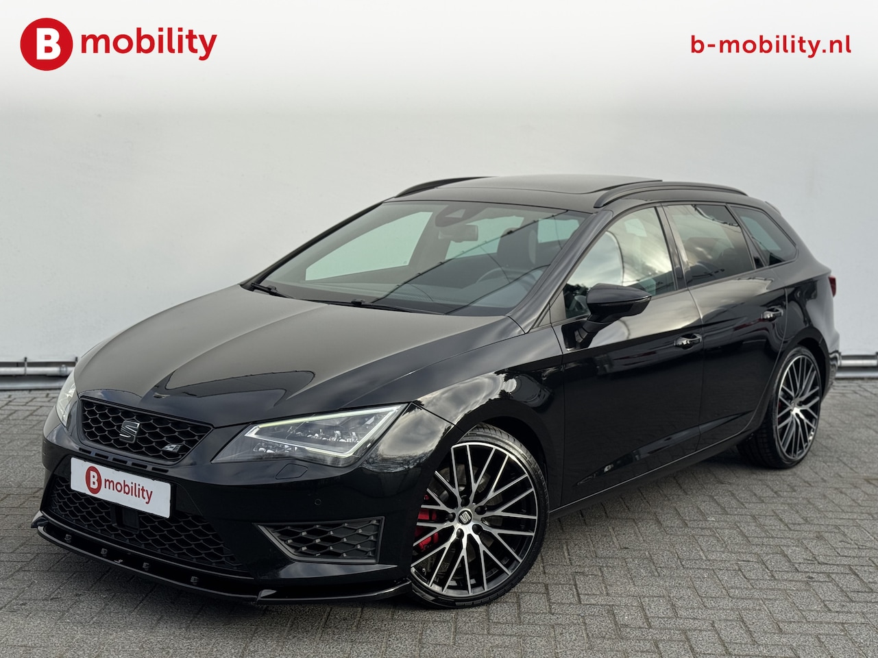SEAT Leon ST - 2.0 TSI Cupra 280 DSG Automaat | Panoramadak | Adaptive Cruise Control | Stoelverwarming | - AutoWereld.nl