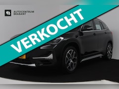 BMW X1 - SDrive20i Business Edition Plus (TREKHAAK, STOELVERWARMING, CAMERA, SFEERVERLICHTING, DIGI