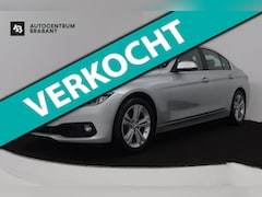 BMW 3-serie - 320i High Executive (STOELVERWARMING, DEALER ONDEROUDEN, CAMERA, CRUISE CONTROL, PARKEERSE