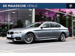 BMW 5-serie - 530e xDrive High Executive M Sport Automaat / Sportstoelen / Soft Close / Comfort Access /