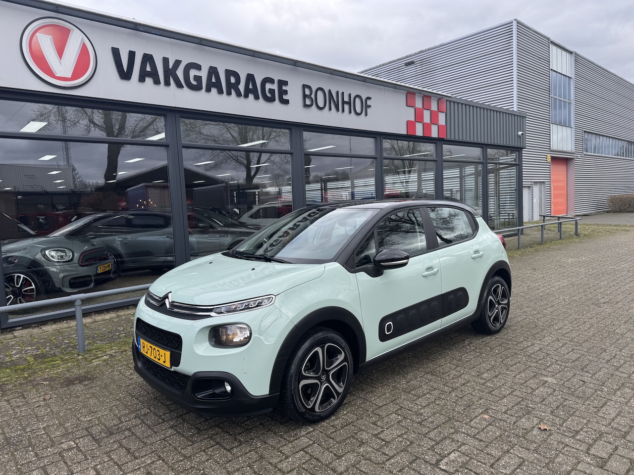 Citroën C3 - 1.2 PureTech Feel Edition CRUISE-CLIMA - AutoWereld.nl