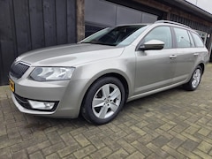 Skoda Octavia Combi - 1.6 TDI Greenline Businessline