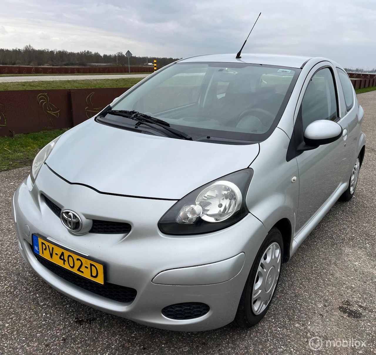 Toyota Aygo - 1.0-12V Aspiration Red 1.0-12V Aspiration Red - AutoWereld.nl