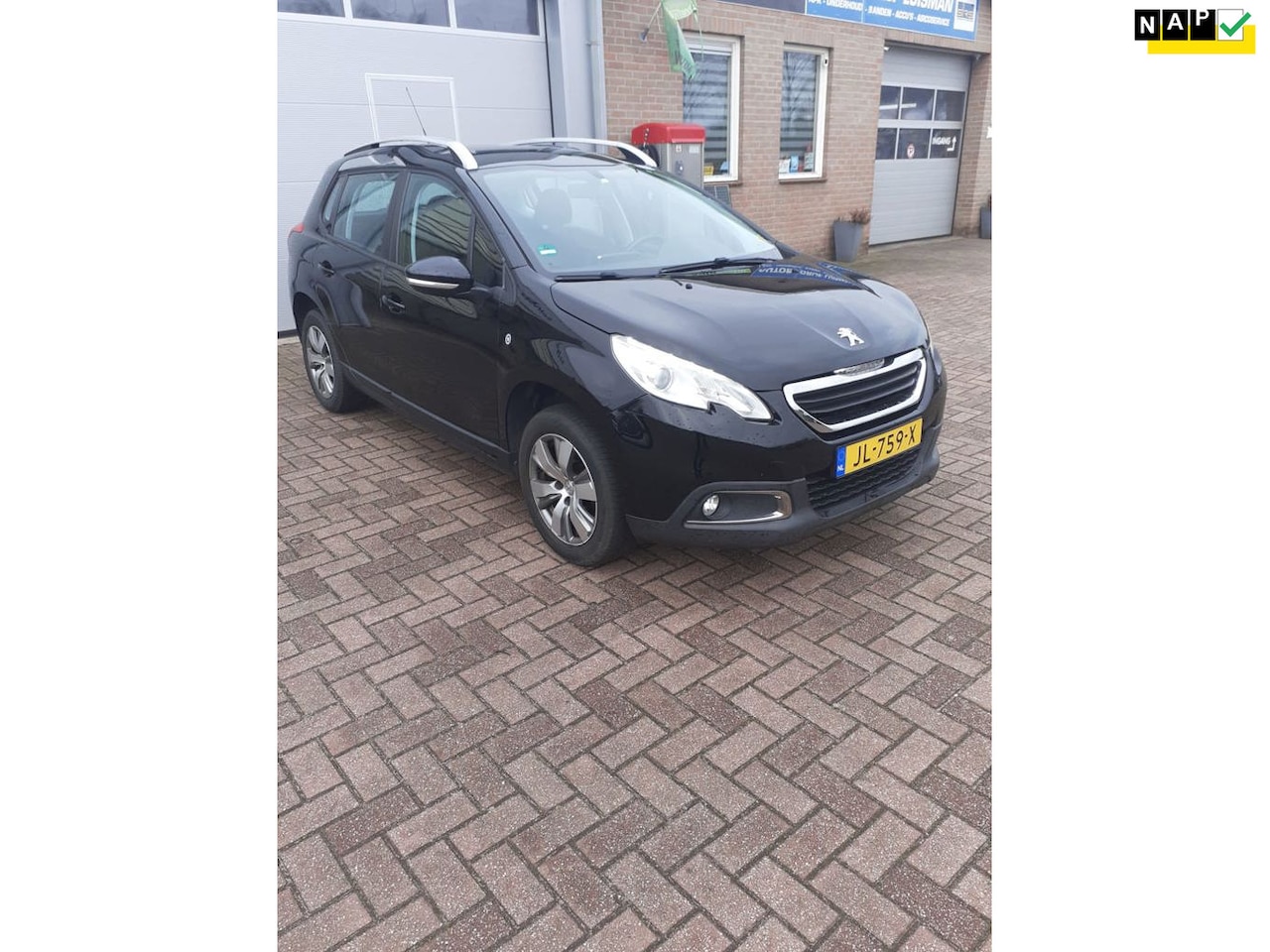 Peugeot 2008 - 1.2 PureTech Blue Lion 1.2 PureTech Blue Lion - AutoWereld.nl