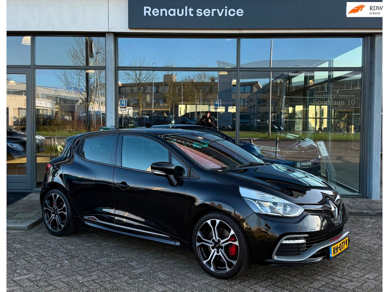 Renault Clio - 1.6 R.S. Trophy | R.S. Monitor | A. Camera | P. Sensoren - AutoWereld.nl