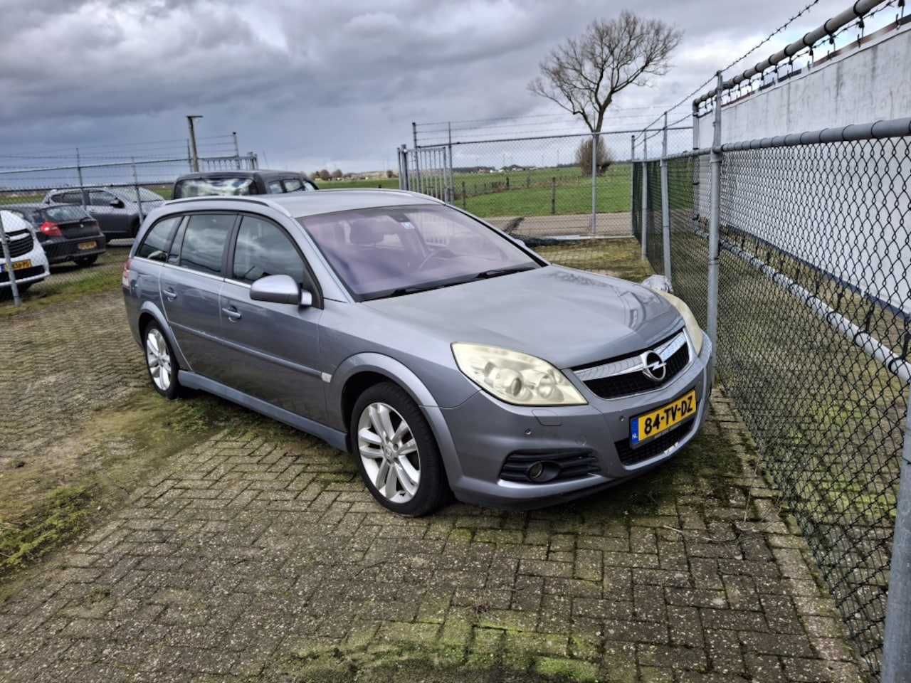 Opel Vectra Wagon - 2.2-16V Cosmo 2.2-16V Cosmo - AutoWereld.nl