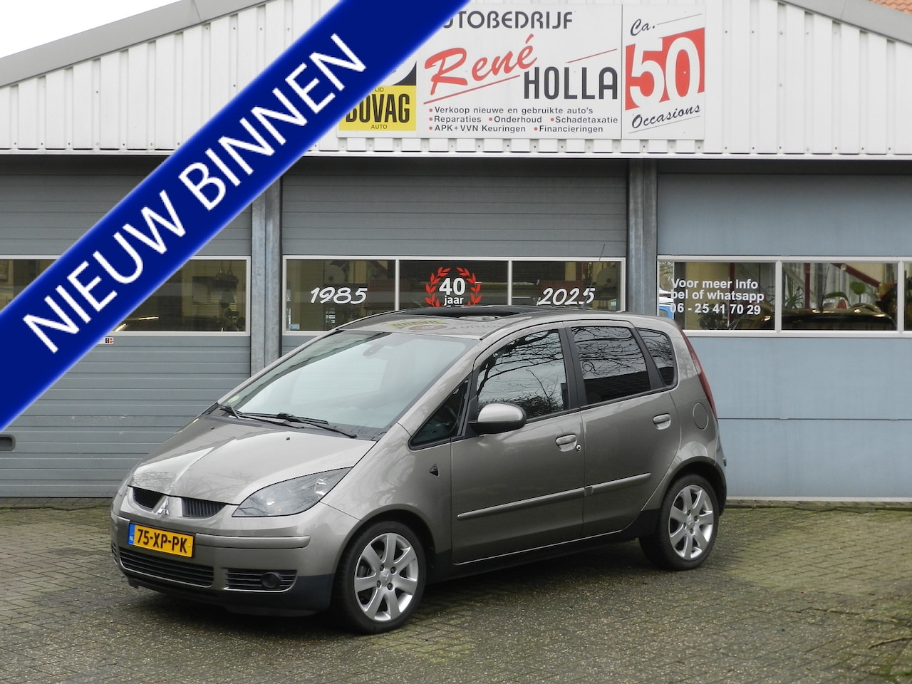 Mitsubishi Colt - 1.5 Sky 5Drs Navi Apple en Android carplay Afn Trekhaak LMV PDC - AutoWereld.nl