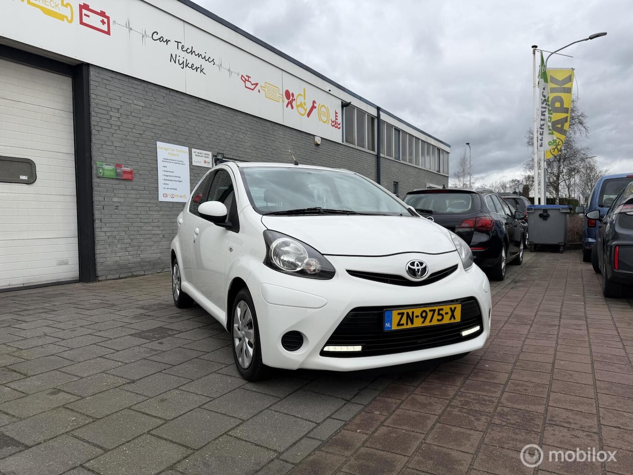 Toyota Aygo - 1.0 VVT-i Access 1.0 VVT-i Access - AutoWereld.nl