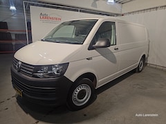 Volkswagen Transporter - 2.0 TDI L2H1 115pk Comfortline 3 Pers. Airco / Trekhaak / Laadruimte kast-systeem