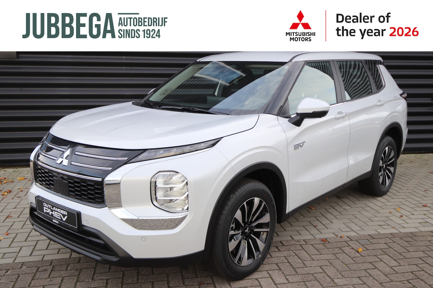 Mitsubishi Outlander - 2.4 PHEV Pure Rijklaarprijs nu € 47.989,- Nieuw! Uit voorraad leverbaar & tijdelijk € 4.00 - AutoWereld.nl