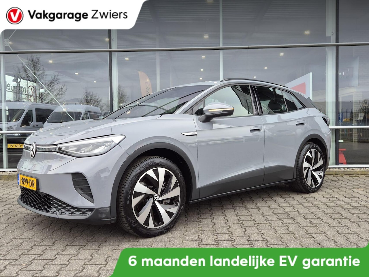 Volkswagen ID.4 - Life Pro 77 kWh 3 fase SOH 90% Apple Carplay Stuurwielverwarming - AutoWereld.nl