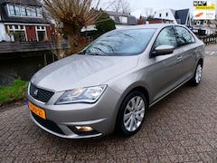 SEAT Toledo - 1.2 TSI Style 127.000km Clima Cruise PDC Trekhaak Zuinig A-Label