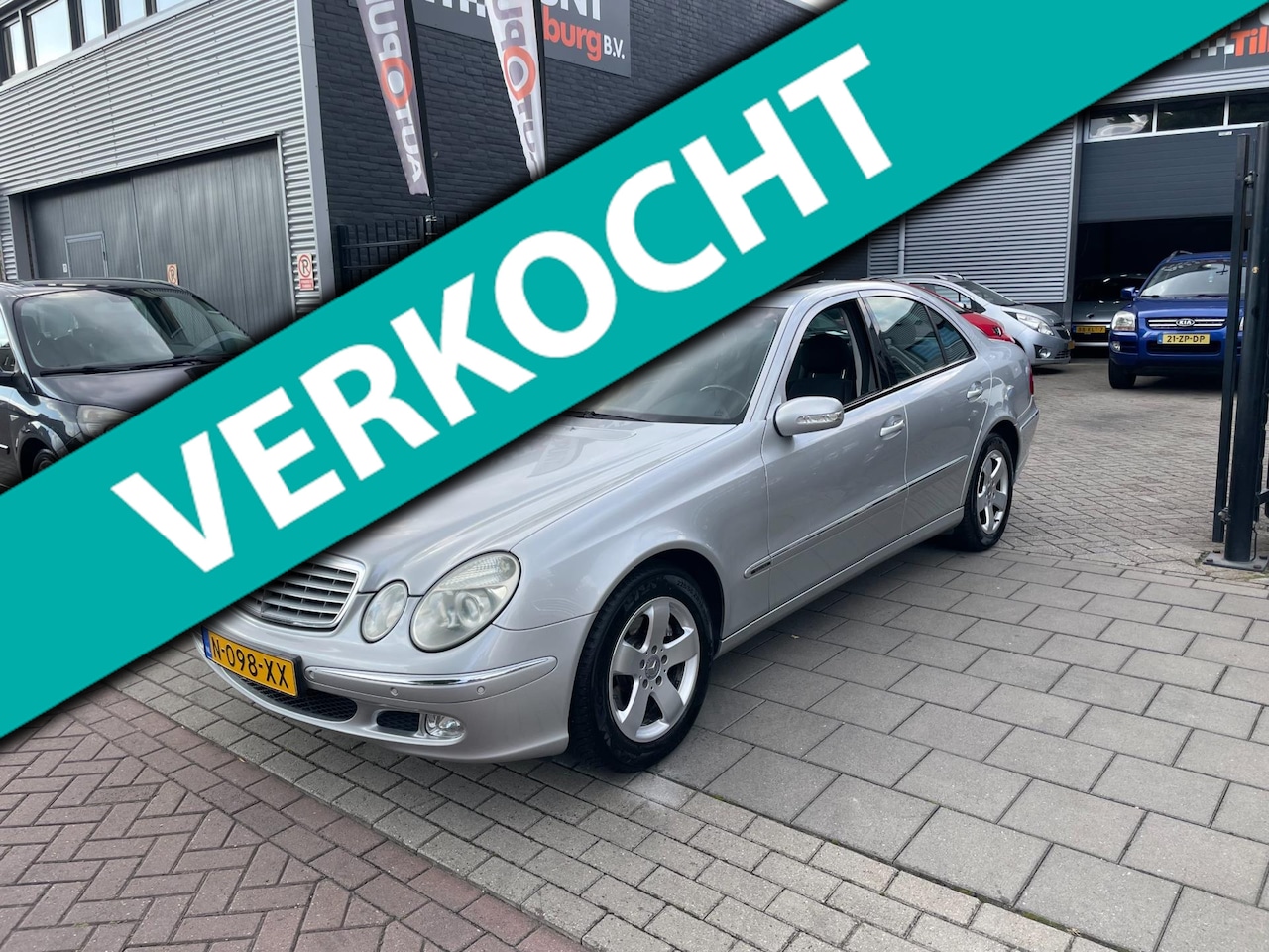 Mercedes-Benz E-klasse - E240 Elegance Schuifdak Airco PDC NAP APK - AutoWereld.nl