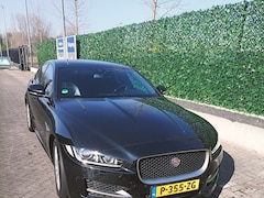Jaguar XE - 2.0 D R-Sport