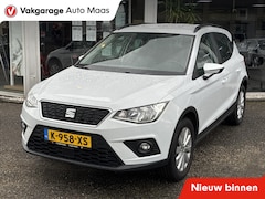 SEAT Arona - 1.0 TSI Style Business Intense Carplay/ Camera/ Trekhaak