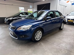 Ford Focus - 1.6 Ghia|Airco|Cruise|Voorruitverwarming