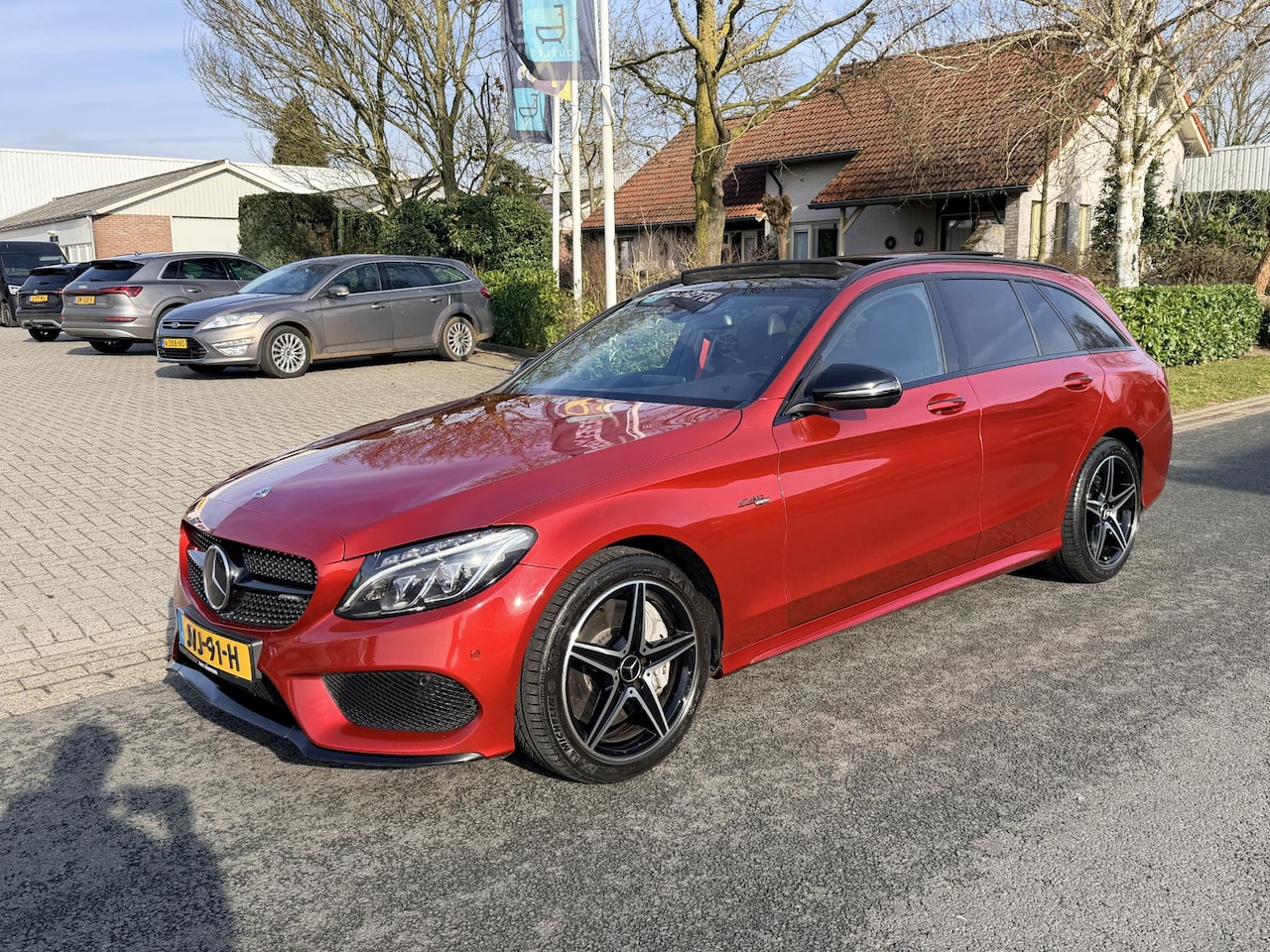 Mercedes-Benz C-klasse - C43 AMG 4MATIC 367PK Burmester•Pano - AutoWereld.nl