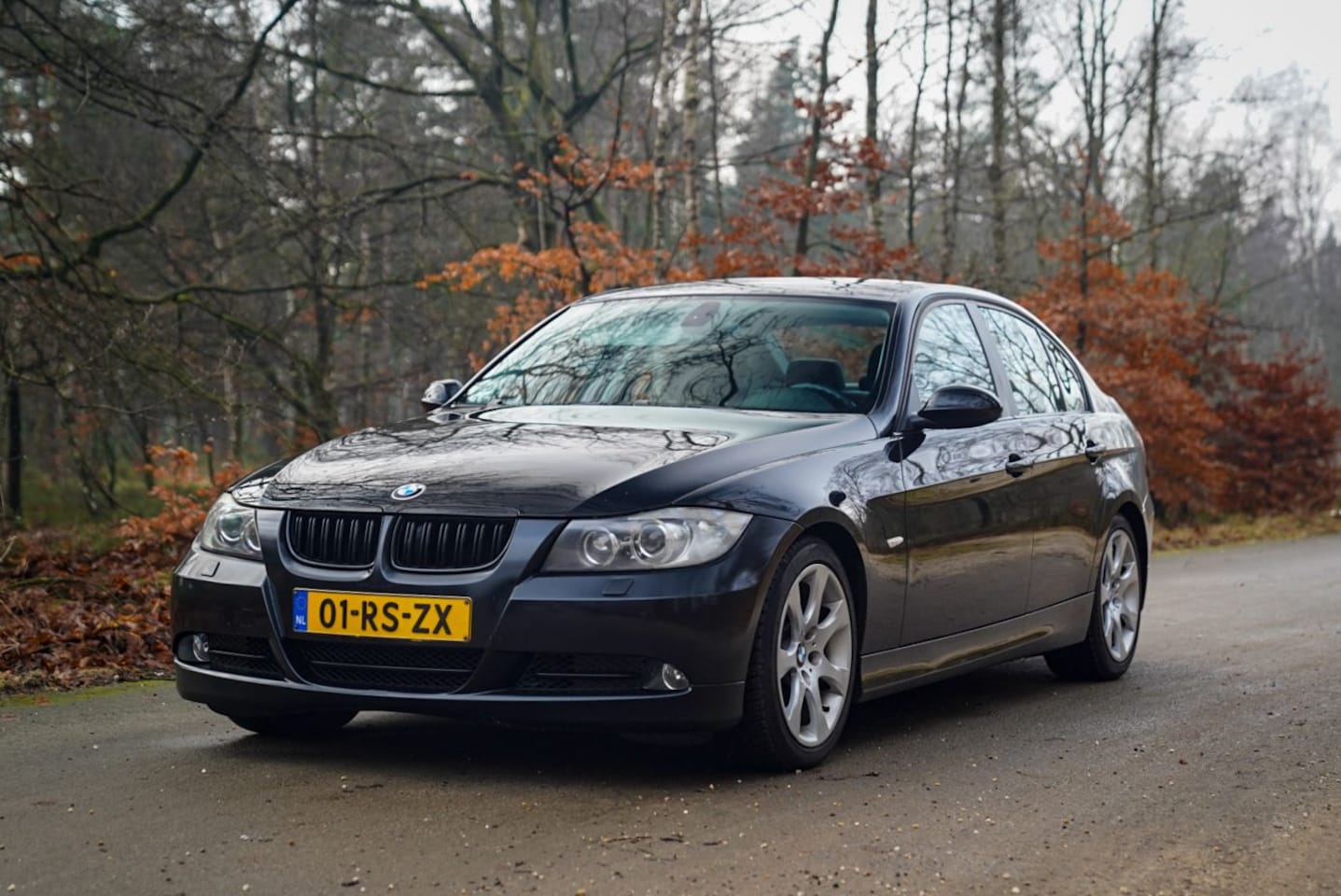 BMW 3-serie - 320i High Executive Originele NL auto, Climatecontrol, Cruisecontrol - AutoWereld.nl
