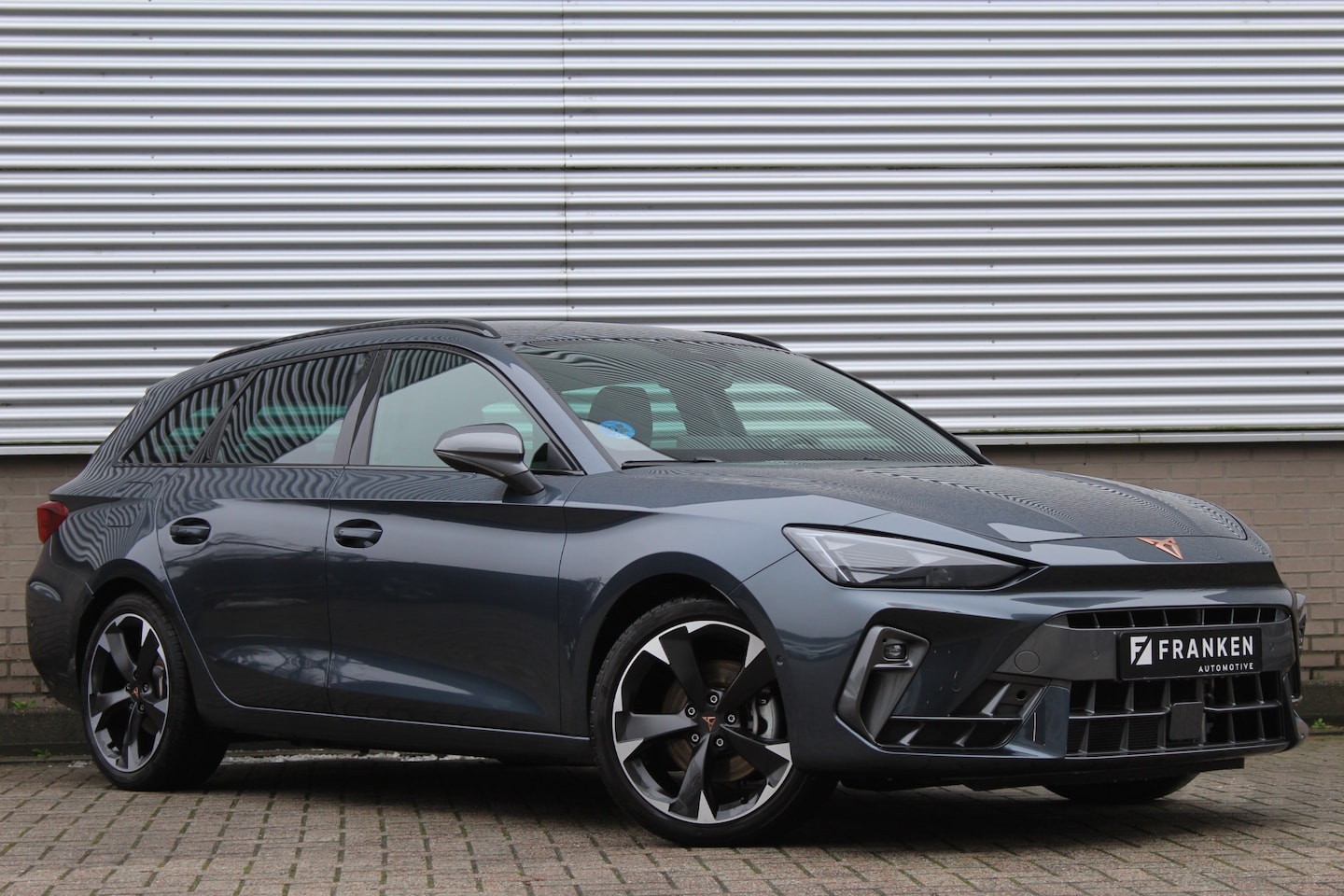 CUPRA Leon Sportstourer - 1.5 TSI e-Hybrid Business | Virtual Cockpit | Driver.pack | Led | App Connect - AutoWereld.nl