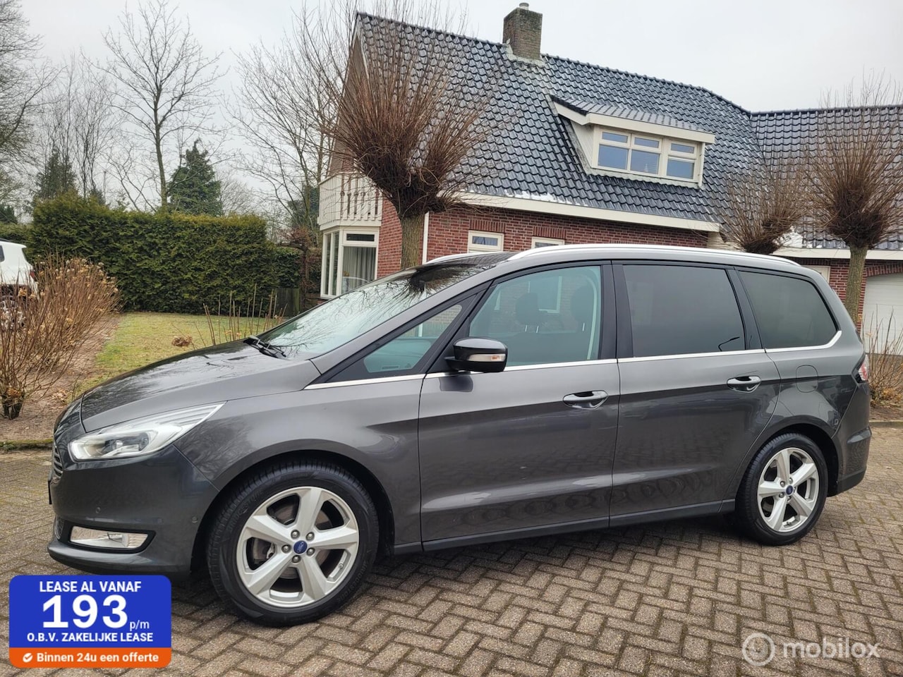 Ford Galaxy - 1.5 Titanium 1.5 Titanium,7 persoons,trekhaak, clima,1e eigen - AutoWereld.nl