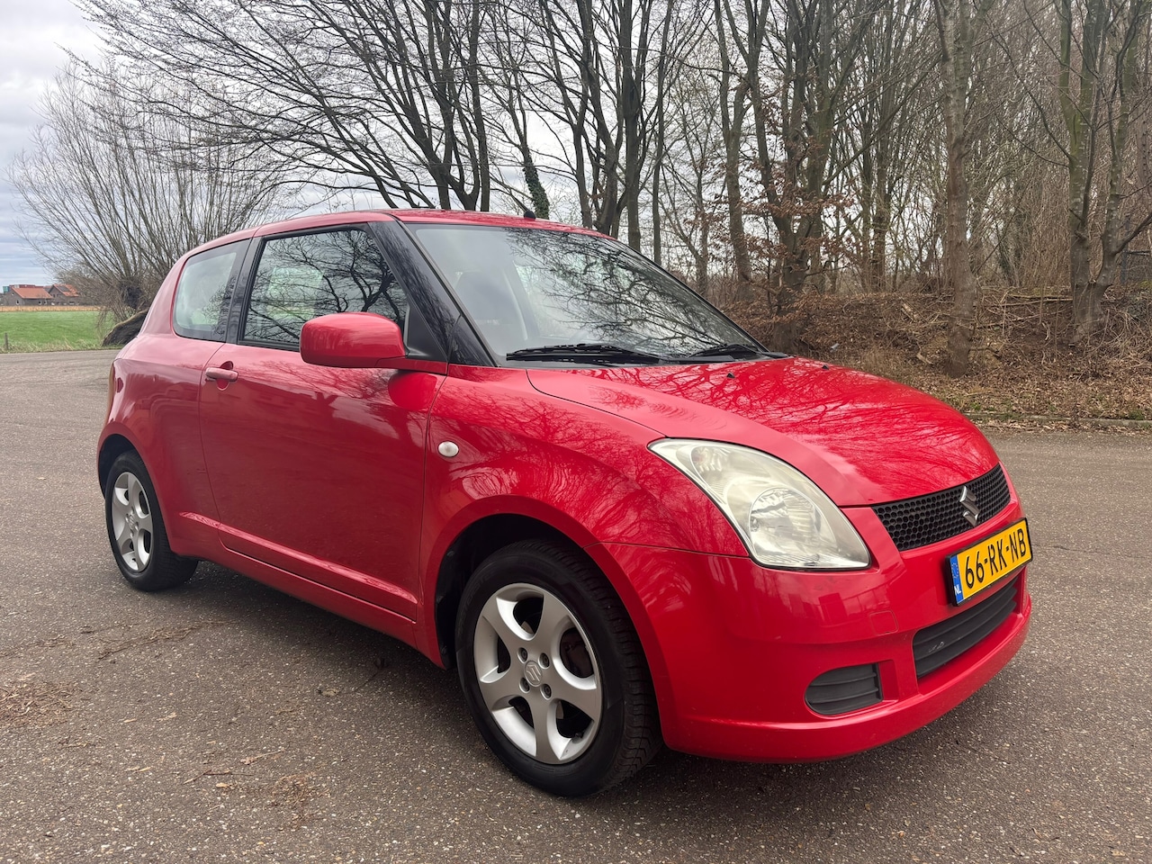 Suzuki Swift - 1.3 GLS | Airco | Lage km's , NAP | APK 09-2026 - AutoWereld.nl