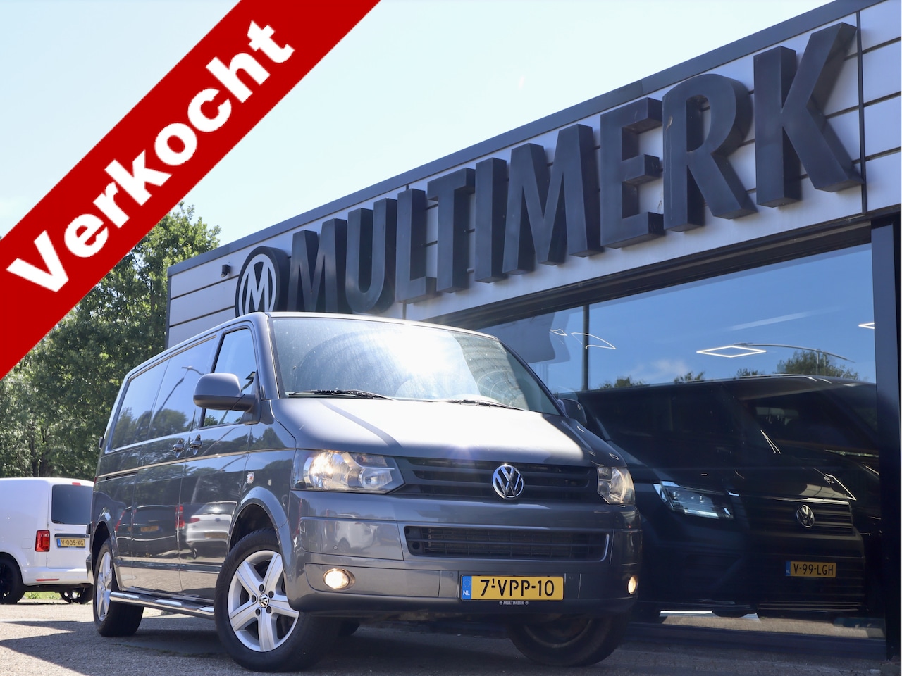 Volkswagen Transporter - 2.0 TDI DSG ENKELE CABINE - AutoWereld.nl