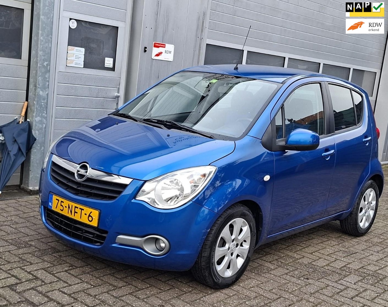 Opel Agila - 1.2 Edition-Airco-Cruise-Velgen-Stoelverwarming - AutoWereld.nl