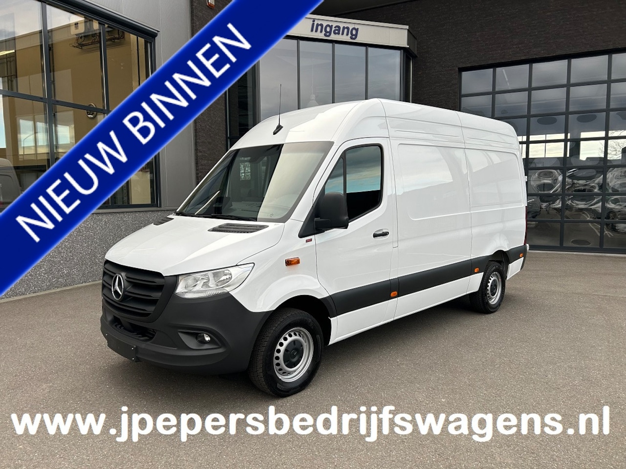 Mercedes-Benz Sprinter - 317 CDI L2 H2 Pro Facelift / MBUX / Navigatie / Camera / Cruise control / Airco / 270 Grad - AutoWereld.nl