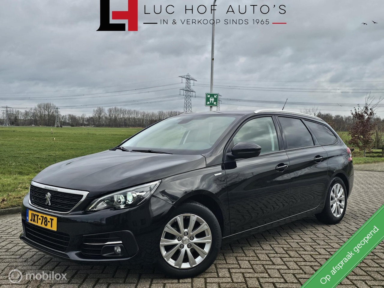 Peugeot 308 SW - 1.2 PureTech Style APK 02-2028 ! - AutoWereld.nl
