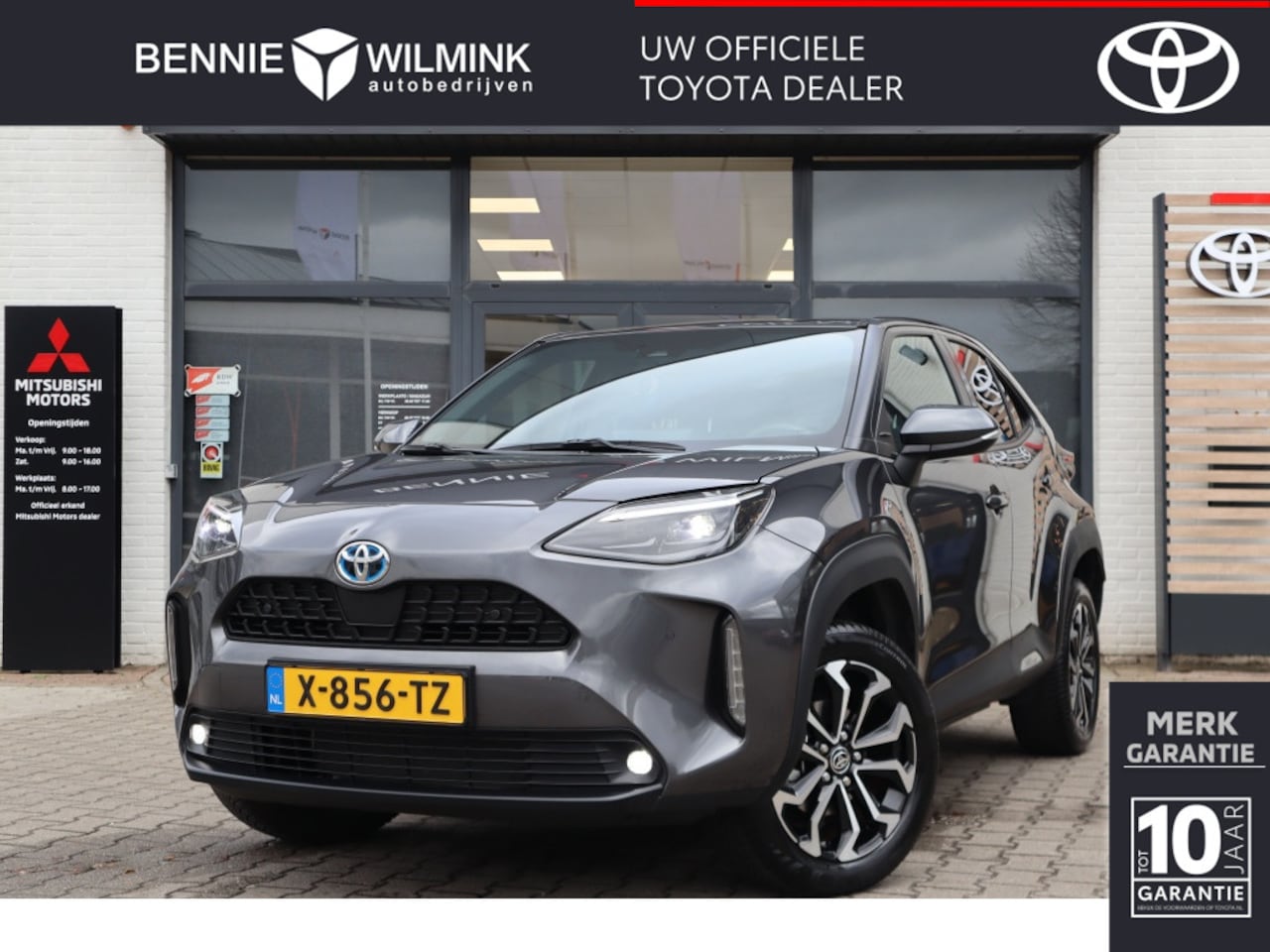 Toyota Yaris Cross - 1.5 Hybrid Dynamic | All Seasons | Blindspot | Stuur en Stoelver - AutoWereld.nl