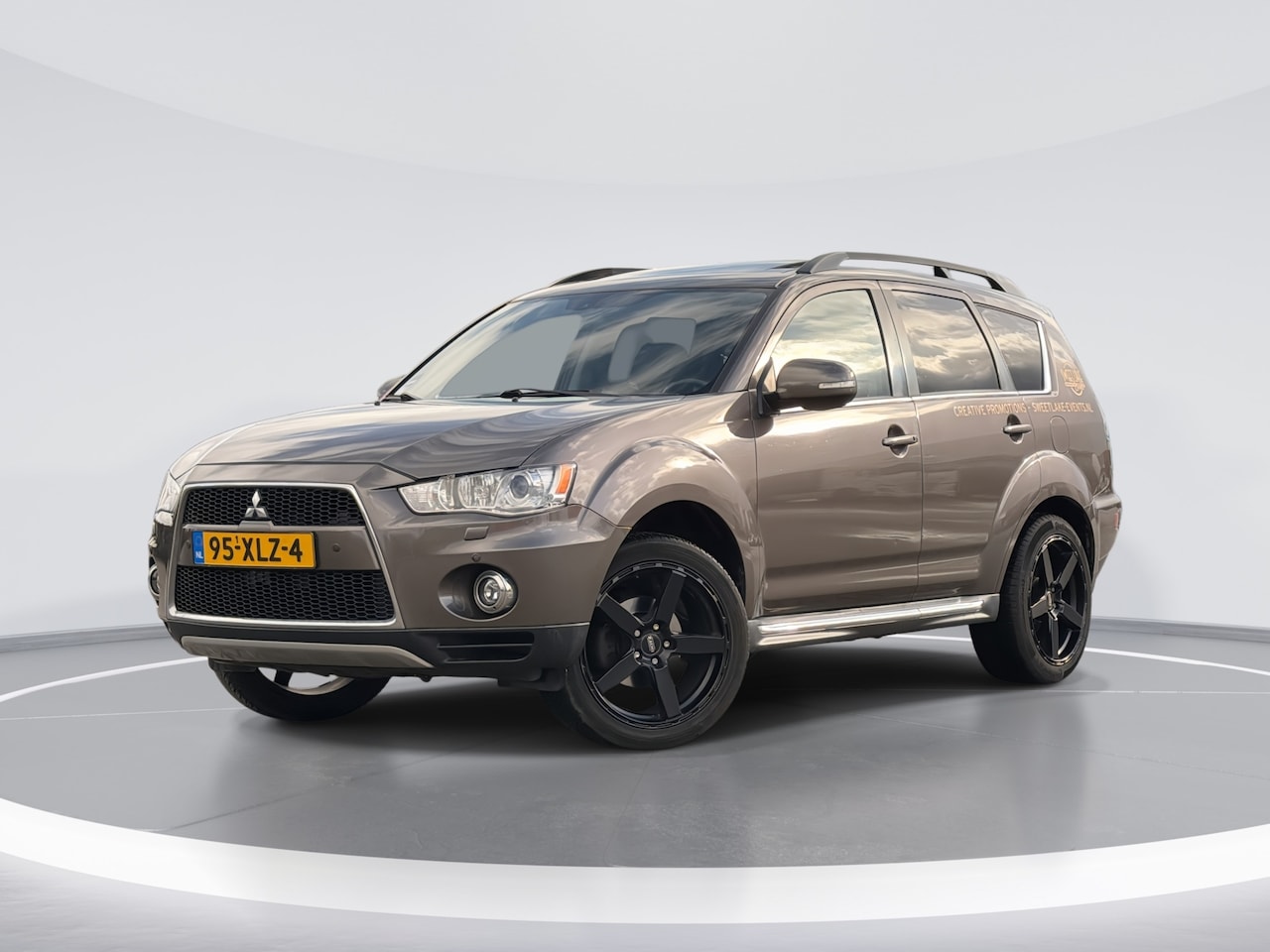 Mitsubishi Outlander - 2.0 Edition Two | AUTOMAAT | CLIMA | LEDER | TREKHAAK | 4545 - AutoWereld.nl