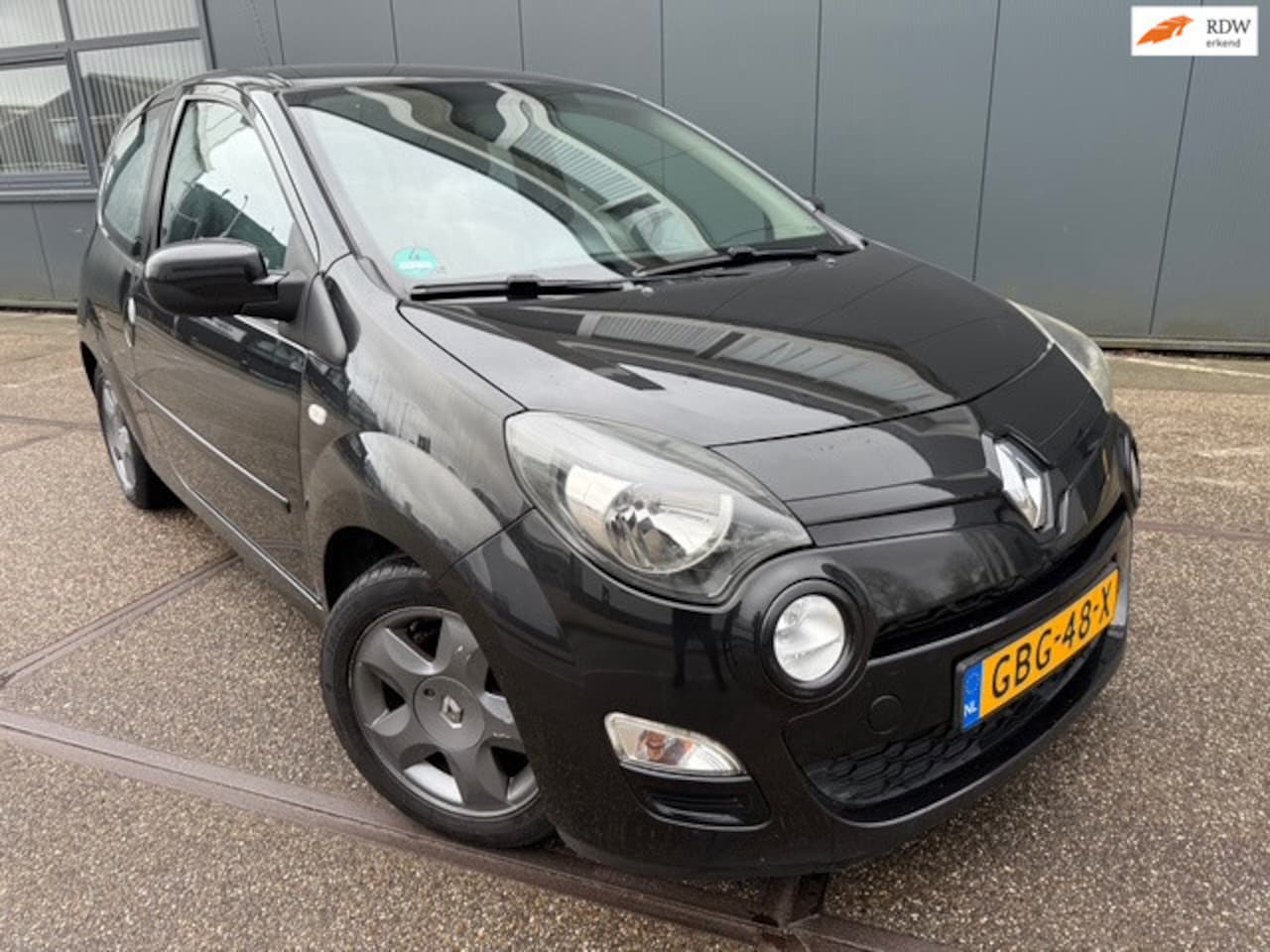 Renault Twingo - 1.2 16V Authentique | NAP | AIRCO | APK | Cruise | - AutoWereld.nl