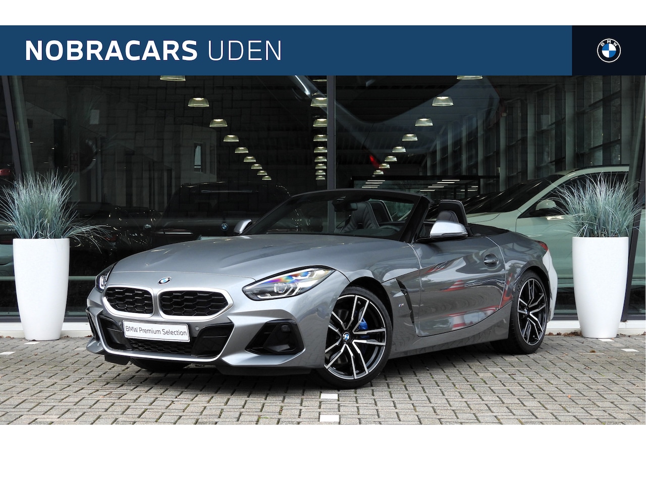 BMW Z4 Roadster - sDrive30i High Executive Automaat / M Adaptief onderstel / Achteruitrijcamera / Comfort Ac - AutoWereld.nl