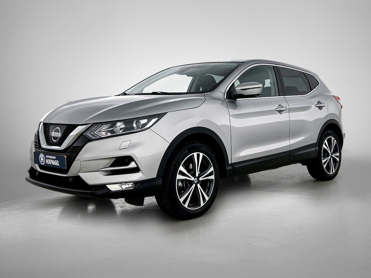 Nissan Qashqai - 1.2 N-Vision | Cruise control | Navigatie | Camera | Trekhaak - AutoWereld.nl