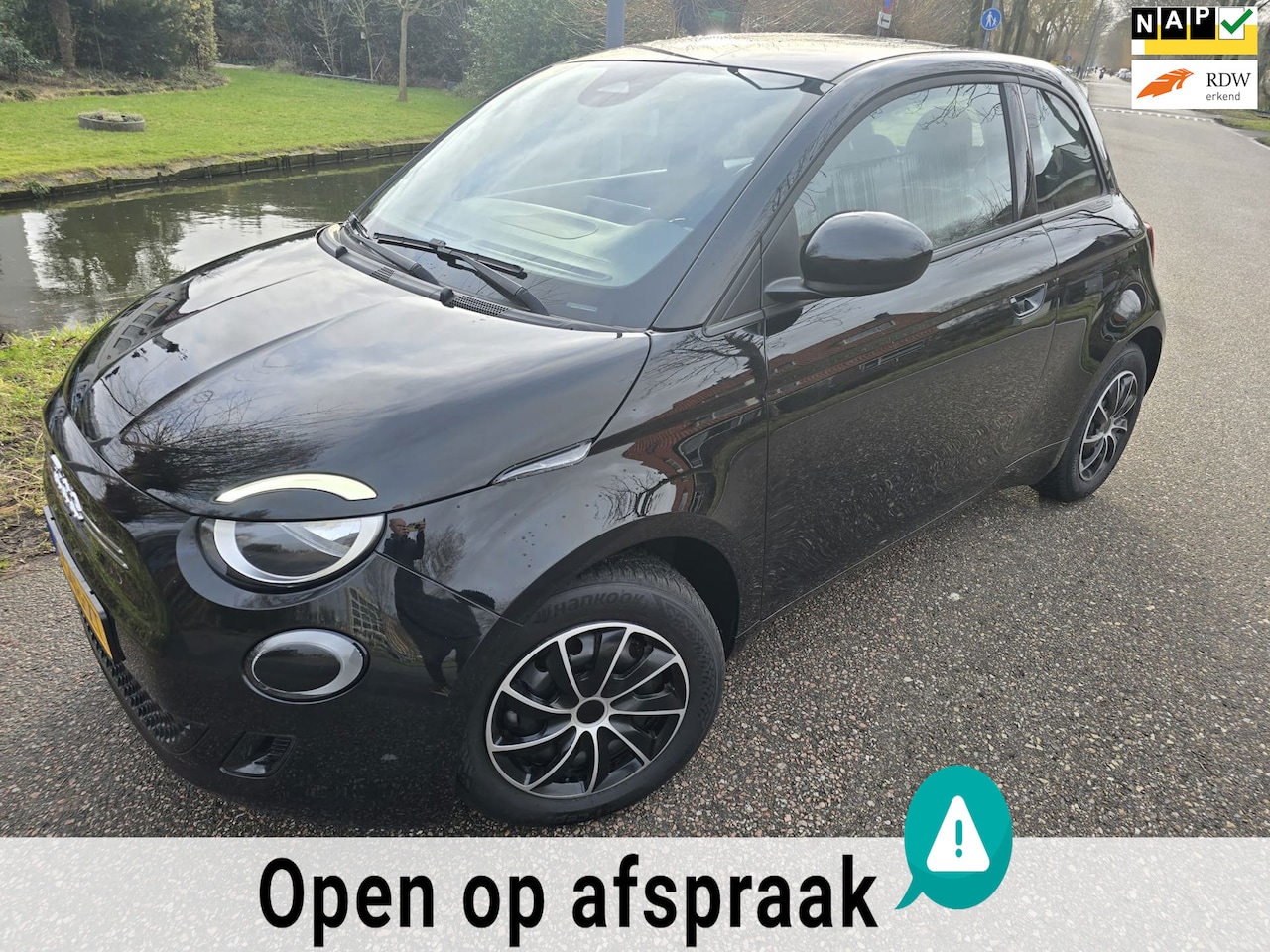Fiat 500 - Urban 42 kWh/Airco/SOH94%/Apk 09-2027 - AutoWereld.nl
