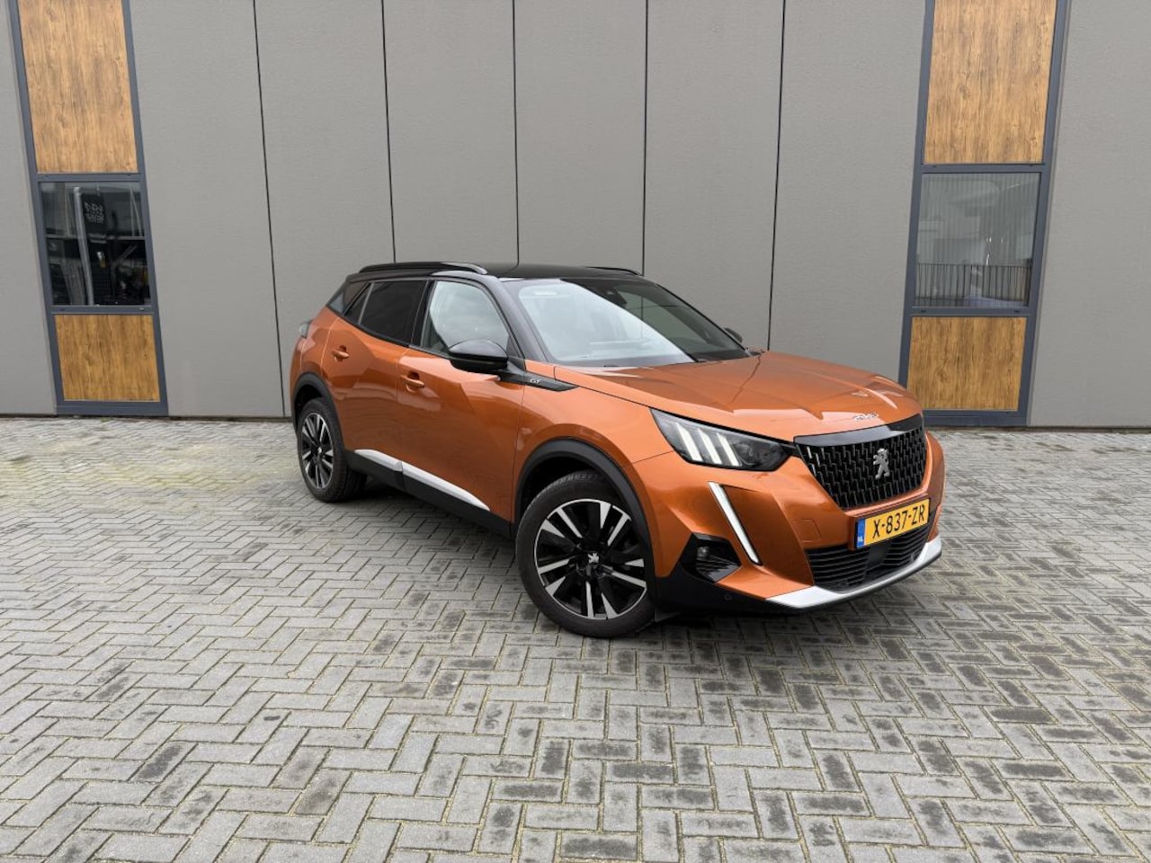 Peugeot 2008 - 1.2 PureTech GT Pack 1.2 PureTech GT Pack 131Pk - AutoWereld.nl